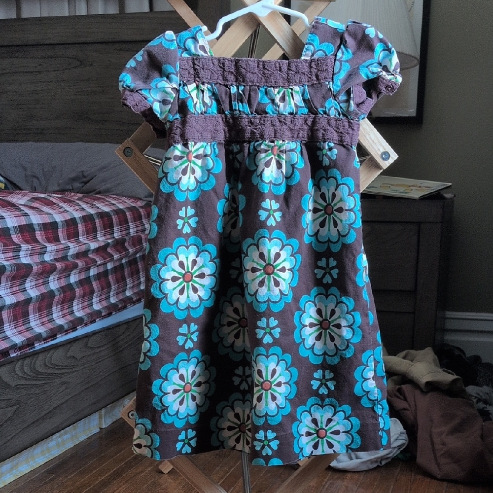 baby Gap 5T floral dress